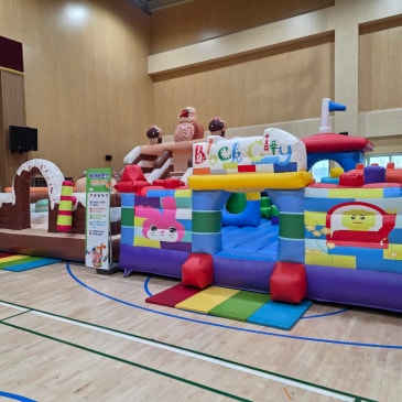 화성초등학교행사 초등학교에어바운스 실내에어바운스대여 중대형 바운스로 더 신나게!